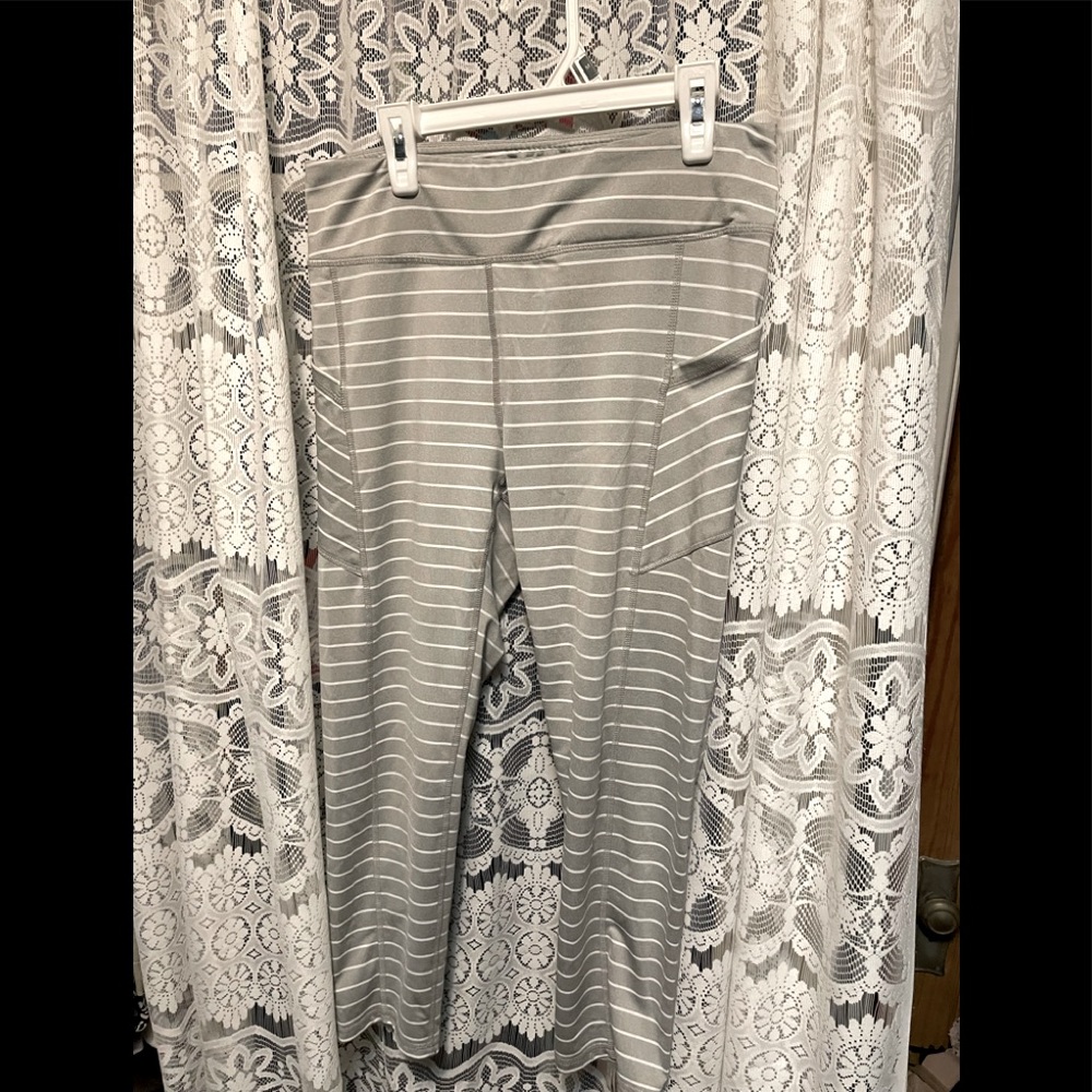 Stripped Gaiam workout set!